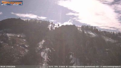 immagine della webcam nei dintorni di Monte Avena: webcam Cismon del Grappa