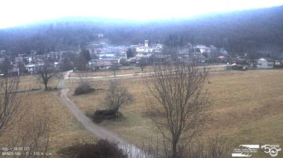 immagine della webcam nei dintorni di Brezzo di Bedero: webcam Brinzio