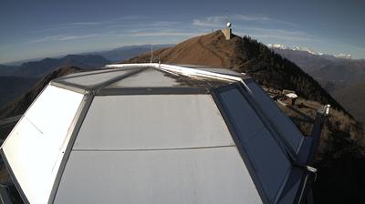 immagine della webcam nei dintorni di Maccagno con Pino e Veddasca: webcam Curiglia con Monteviasco