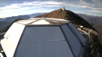 immagine della webcam nei dintorni di Valganna: webcam Curiglia con Monteviasco