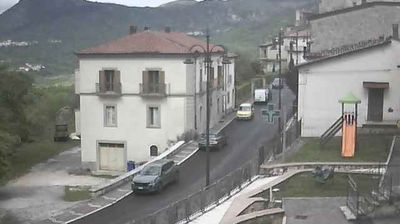 immagine della webcam nei dintorni di Roio del Sangro: webcam Acquaviva d'Isernia