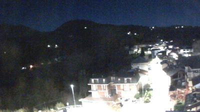 immagine della webcam nei dintorni di San Colombano Belmonte: webcam Castelnuovo Nigra