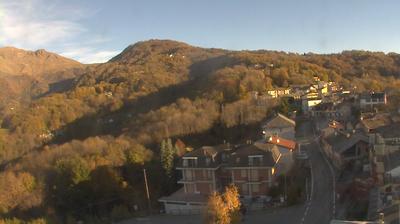 immagine della webcam nei dintorni di Chiesanuova: webcam Castelnuovo Nigra