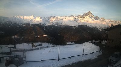 immagine della webcam nei dintorni di Pradleves: webcam Ostana