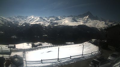 immagine della webcam nei dintorni di Pontechianale: webcam Ostana