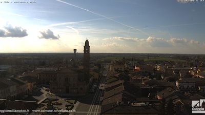 immagine della webcam nei dintorni di Bagnolo in Piano: webcam Novellara