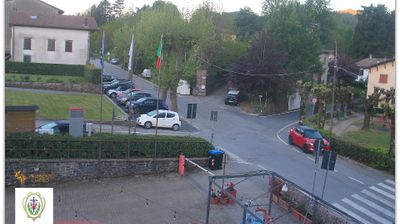 immagine della webcam nei dintorni di Castel del Rio: webcam Montepiano