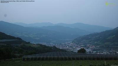 immagine della webcam nei dintorni di Campo di Trens: webcam Varna