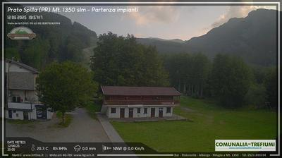 immagine della webcam nei dintorni di Tizzano Val Parma: webcam Pratospilla