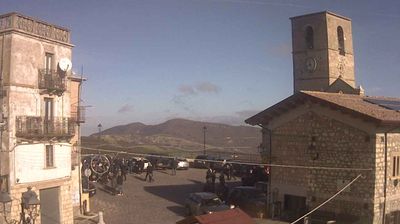 immagine della webcam nei dintorni di Scontrone: webcam Civitaluparella