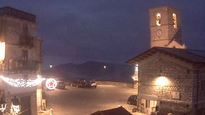 immagine della webcam nei dintorni di Castel di Sangro: webcam Civitaluparella