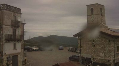 immagine della webcam nei dintorni di Schiavi di Abruzzo: webcam Civitaluparella