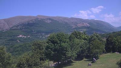 immagine della webcam nei dintorni di Petrella Salto: webcam Lucoli