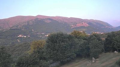 immagine della webcam nei dintorni di Petrella Salto: webcam Lucoli