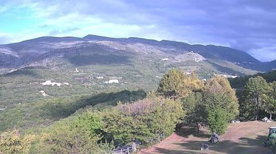 immagine della webcam nei dintorni di Prati di Tivo: webcam Lucoli