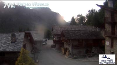 immagine della webcam nei dintorni di Acceglio: webcam Marmora