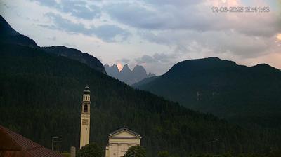 immagine della webcam nei dintorni di San Nicolò di Comelico: webcam Domegge di Cadore
