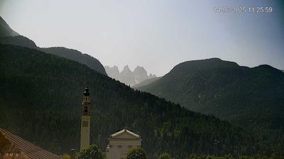immagine della webcam nei dintorni di Forni di Sopra: webcam Domegge di Cadore