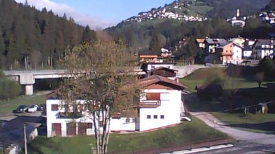 immagine della webcam nei dintorni di Calalzo di Cadore: webcam San Nicolò di Comelico