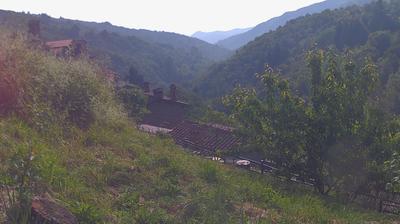 Preview delle webcam di Raggiolo: Raggiolo (Via Campi) - Bibbiena - Chiusi della Verna
