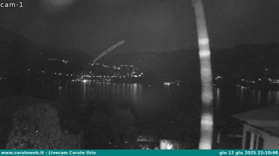 immagine della webcam nei dintorni di Casasco d'Intelvi: webcam Carate Urio