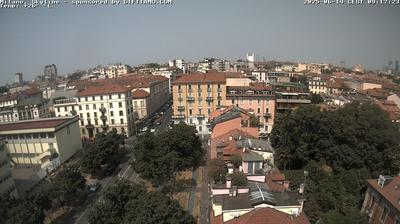 immagine della webcam nei dintorni di Milano Arzaga: webcam Milano San Babila