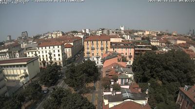immagine della webcam nei dintorni di Milano San Babila: webcam Milano Quartiere Ebraico