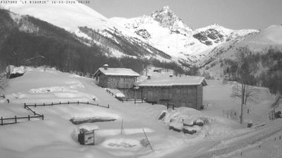 immagine della webcam nei dintorni di Rucas di Bagnolo: webcam Oncino