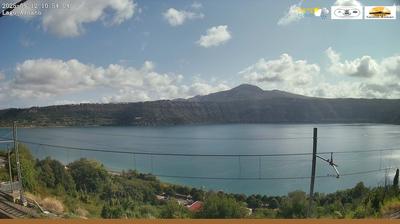 immagine della webcam nei dintorni di Rocca Priora: webcam Castel Gandolfo