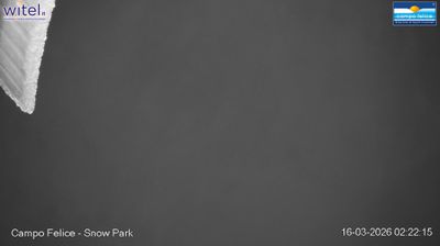 immagine della webcam nei dintorni di Sant'Eusanio Forconese: webcam Rocca di Cambio