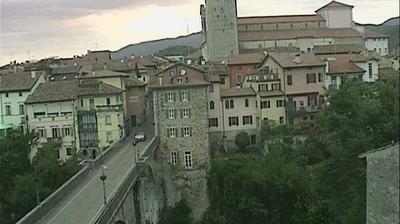 immagine della webcam nei dintorni di San Giovanni al Natisone: webcam Cividale del Friuli