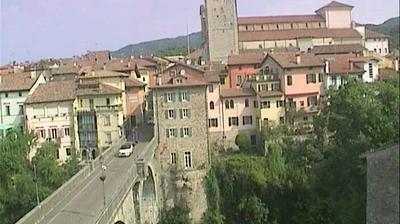 immagine della webcam nei dintorni di San Pietro al Natisone: webcam Cividale del Friuli