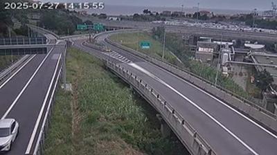 immagine della webcam nei dintorni di Finale Ligure: webcam Valleggia