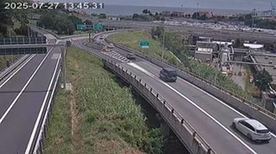 immagine della webcam nei dintorni di Celle Ligure: webcam Valleggia