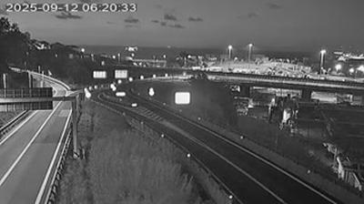 immagine della webcam nei dintorni di Spotorno: webcam Valleggia