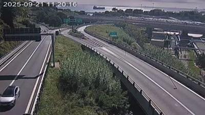 immagine della webcam nei dintorni di Borgio Verezzi: webcam Valleggia