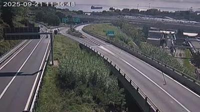 immagine della webcam nei dintorni di Altare: webcam Valleggia