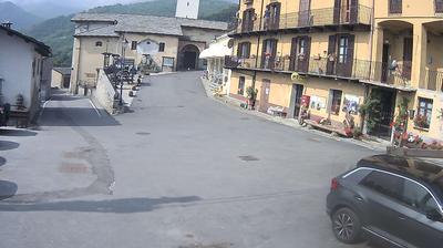 immagine della webcam nei dintorni di Pagno: webcam Oncino