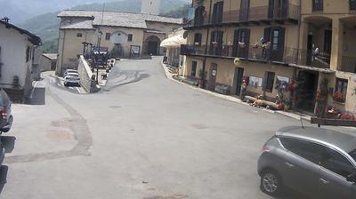 immagine della webcam nei dintorni di Paesana: webcam Oncino