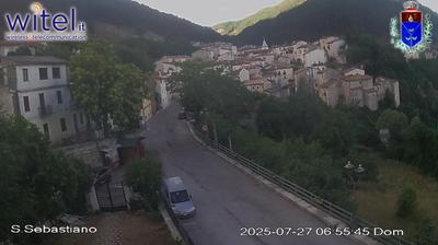 immagine della webcam nei dintorni di Monte Pratello: webcam Bisegna