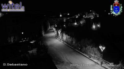 immagine della webcam nei dintorni di Civitella Roveto: webcam Bisegna