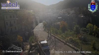 immagine della webcam nei dintorni di Gagliano Aterno: webcam Bisegna