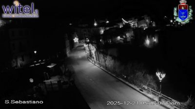 immagine della webcam nei dintorni di Castelliri: webcam Bisegna