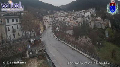 immagine della webcam nei dintorni di San Donato Val di Comino: webcam Bisegna