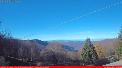 immagine della webcam nei dintorni di Menconico: webcam Carrega Ligure