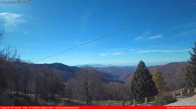 immagine della webcam nei dintorni di Propata: webcam Carrega Ligure