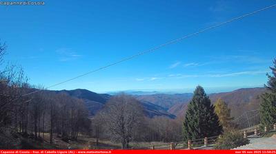 immagine della webcam nei dintorni di Bobbio: webcam Carrega Ligure