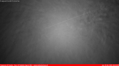 immagine della webcam nei dintorni di Ferriere: webcam Carrega Ligure