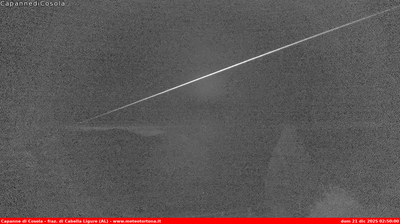 immagine della webcam nei dintorni di Casella: webcam Carrega Ligure