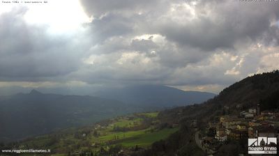 immagine della webcam nei dintorni di Serramazzoni: webcam Toano